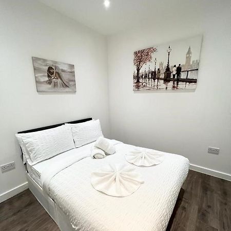 Immaculate Flat In West Croydon Apartment Ngoại thất bức ảnh