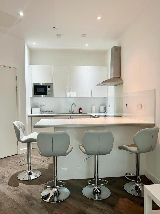 Immaculate Flat In West Croydon Apartment Ngoại thất bức ảnh