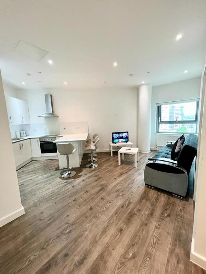 Immaculate Flat In West Croydon Apartment Ngoại thất bức ảnh